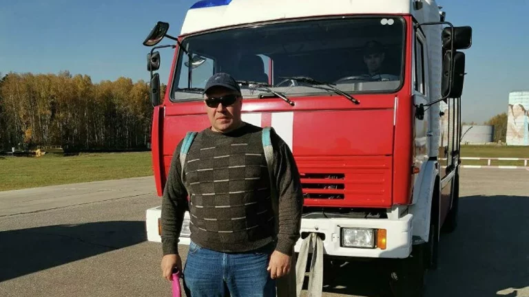 «Русский Халк» собирается протащить 13-тонный грузовик в Подмосковье