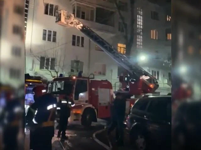 Два человека погибли во время пожара в центре Москвы