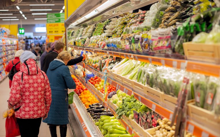 В Госдуме предложили ограничить работу гипермаркетов по воскресеньям