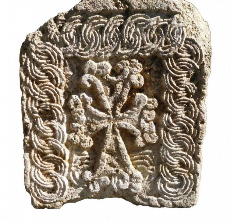 Дачник из Сергиева Посада нашёл уникальный древний артефакт