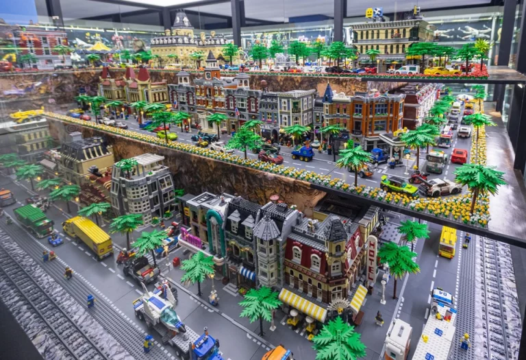 В России магазины Lego сменят название на «Мир кубиков»